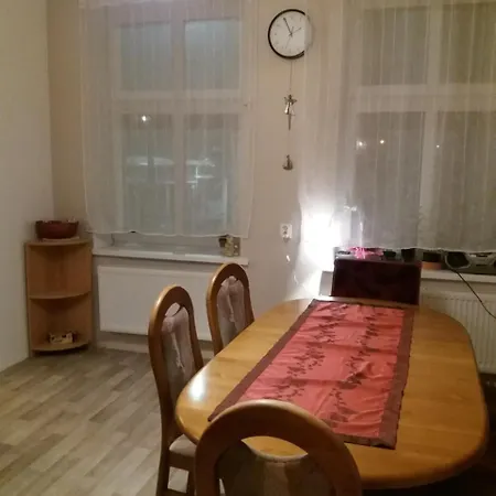 Areszt Domowy